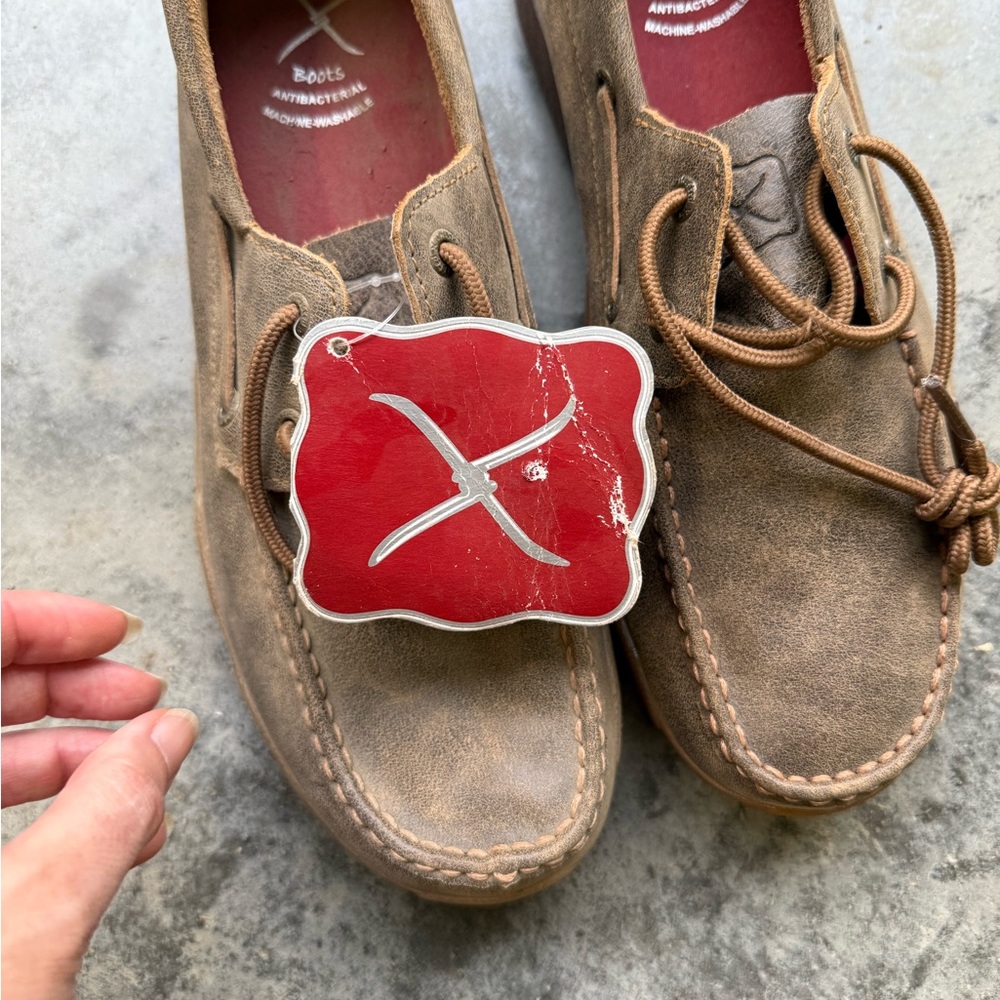 Twisted X Brown Loafers with Moccasin Stitching Size 9.5 - Picture 2 of 6